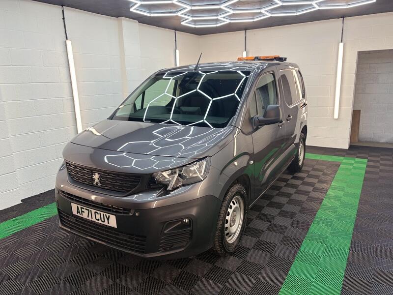 PEUGEOT PARTNER 1.5 BlueHDi 1000 Professional Premium