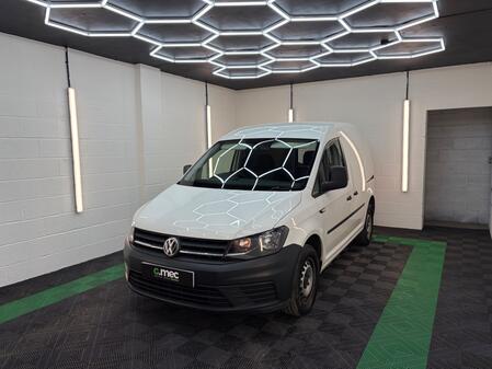 VOLKSWAGEN CADDY 2.0 TDI C20 BlueMotion Tech Startline