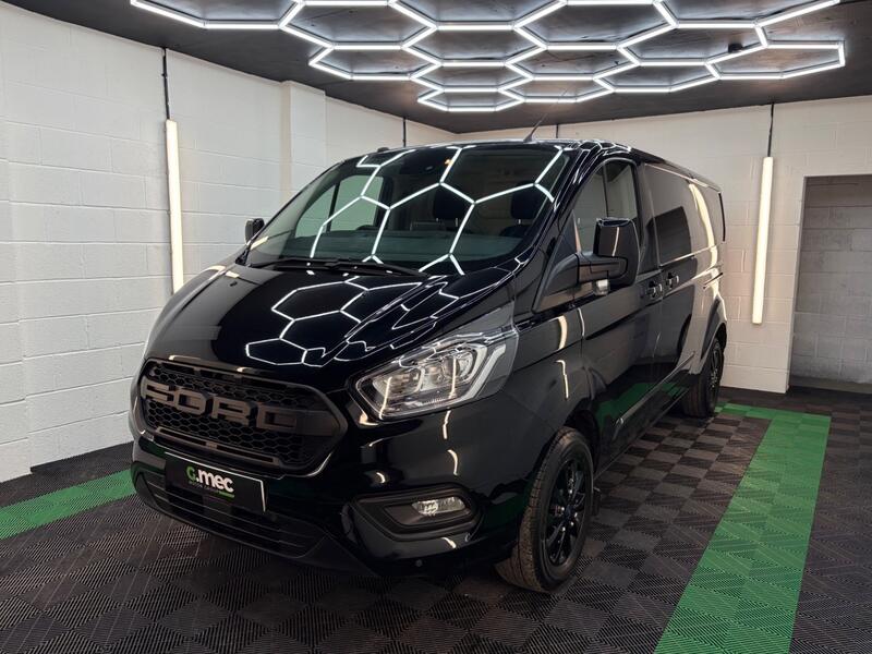 FORD TRANSIT CUSTOM 2.0 300 EcoBlue Limited