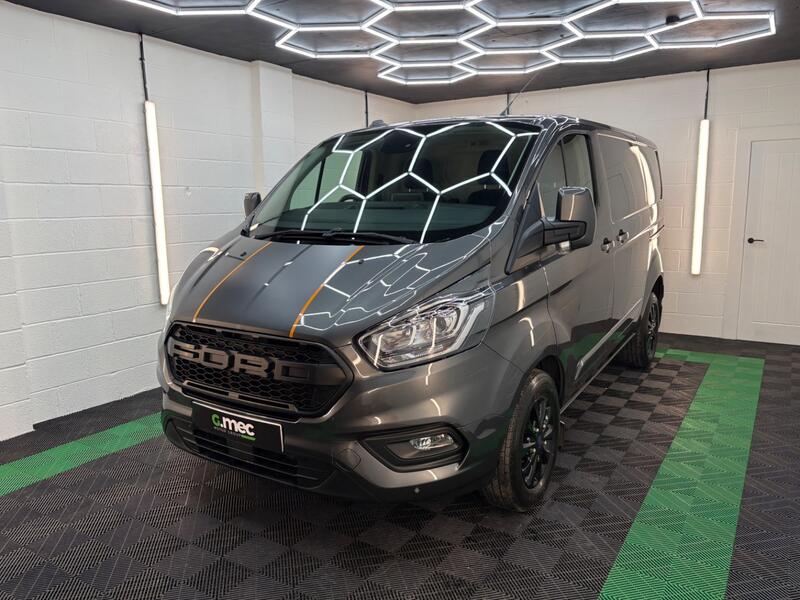 FORD TRANSIT CUSTOM 2.0 Transit Custom Limited Van 280 L1 2.0L EcoBlue 130PS FWD 6 Speed Manual