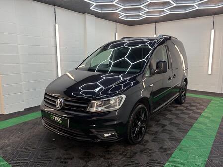 VOLKSWAGEN CADDY 2.0 TDI C20 BlueMotion Tech Black Edition