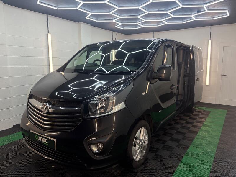 VAUXHALL VIVARO 1.6 CDTi 2900 BiTurbo ecoFLEX Sportive